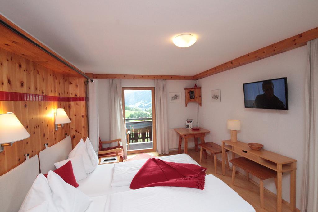 Pension & Appartements Ronacherhof Бад Клайнкирххайм Екстериор снимка